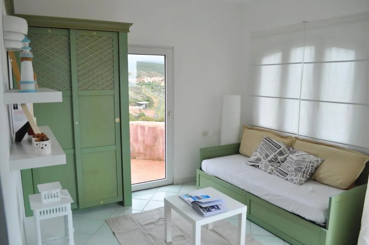 Semesterbostad Casa Bianca Villa Isola Rossa